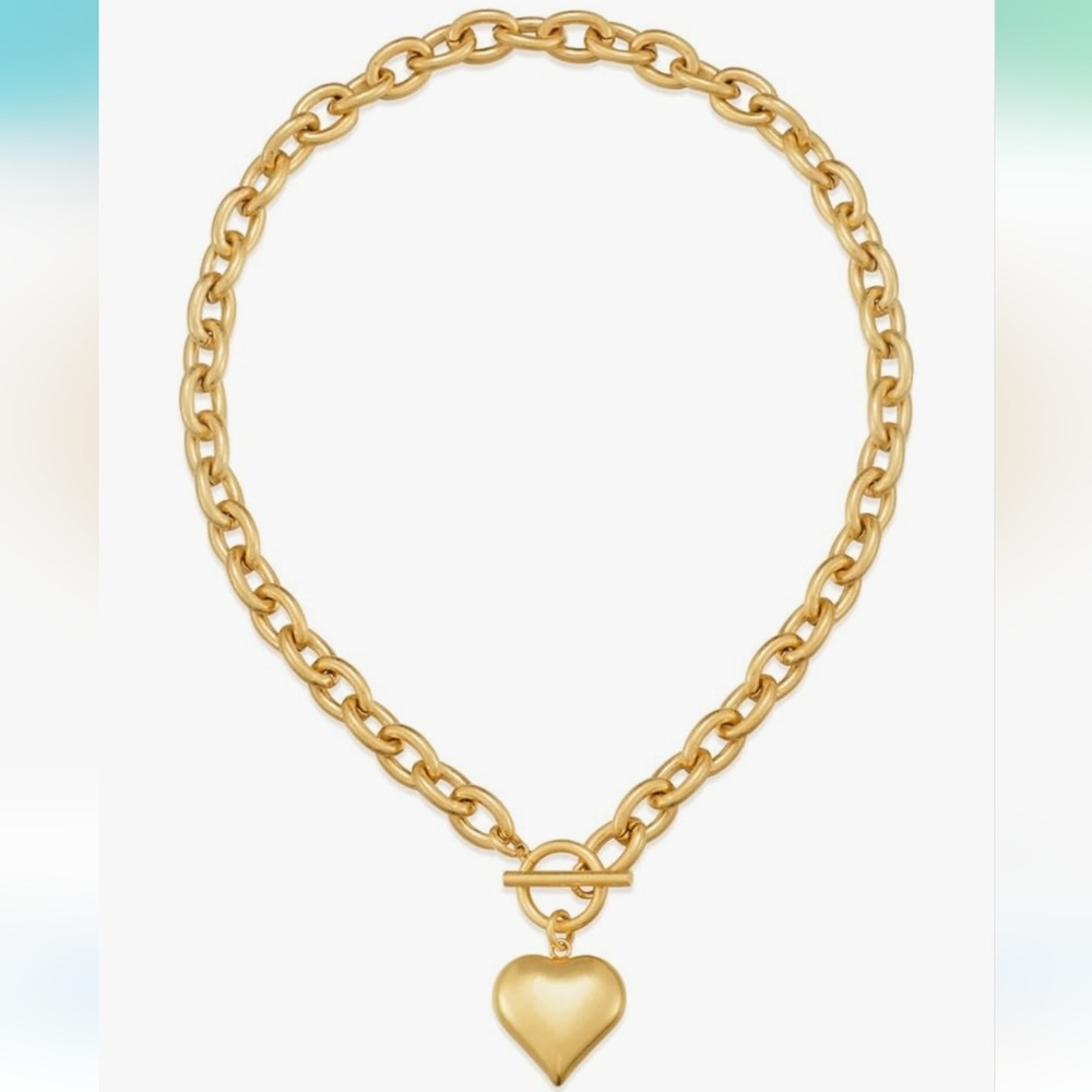 Chunky Gold Chain Heart Pendant Necklace - Picture 2 of 4